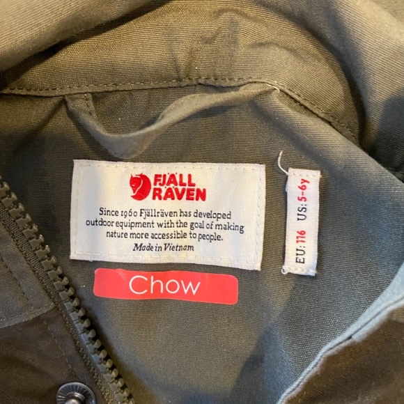 Fjallraven Kids Jacket in Olive and Brown - Picture 3 of 4